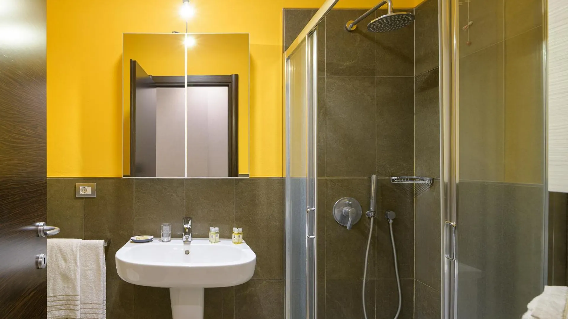 Residenza Porta Volta Aparthotel Milan